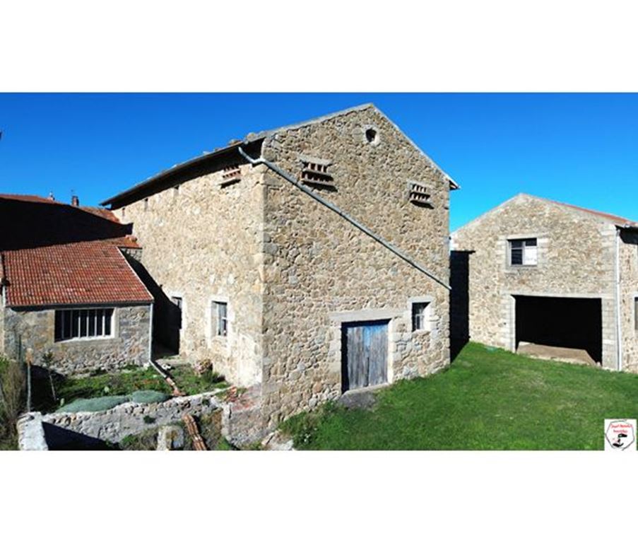 Grange COLOMBIER LE VIEUX 138000€ SAPET MICHELAS IMMOBILIER Grange COLOMBIER LE VIEUX 138000€ SAPET MICHELAS IMMOBILIER