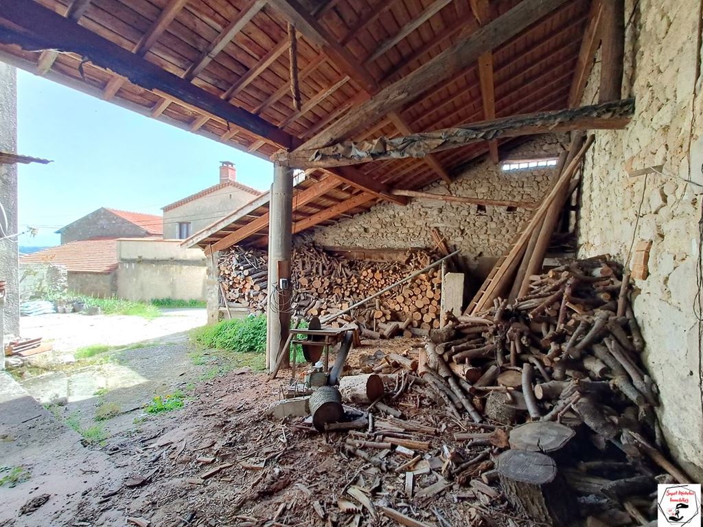 Grange COLOMBIER LE VIEUX 60000€ SAPET MICHELAS IMMOBILIER