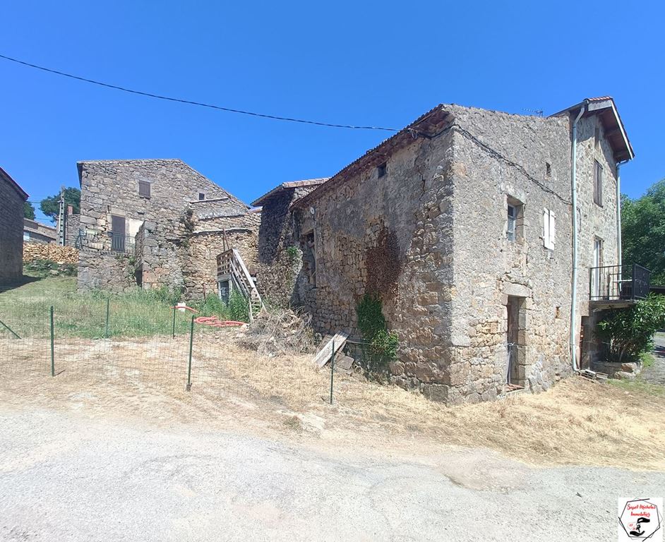 Maison COLOMBIER LE VIEUX 35000€ SAPET MICHELAS IMMOBILIER Maison COLOMBIER LE VIEUX 35000€ SAPET MICHELAS IMMOBILIER